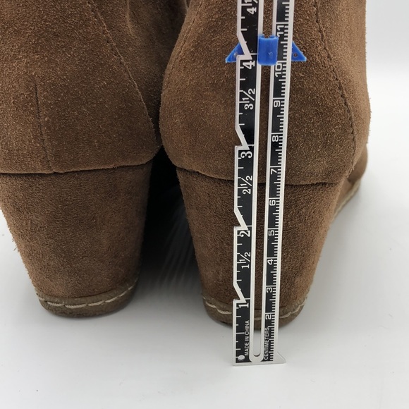 Dolce Vita Suede Wedge Booties Size 9 1/2 - Picture 13 of 14